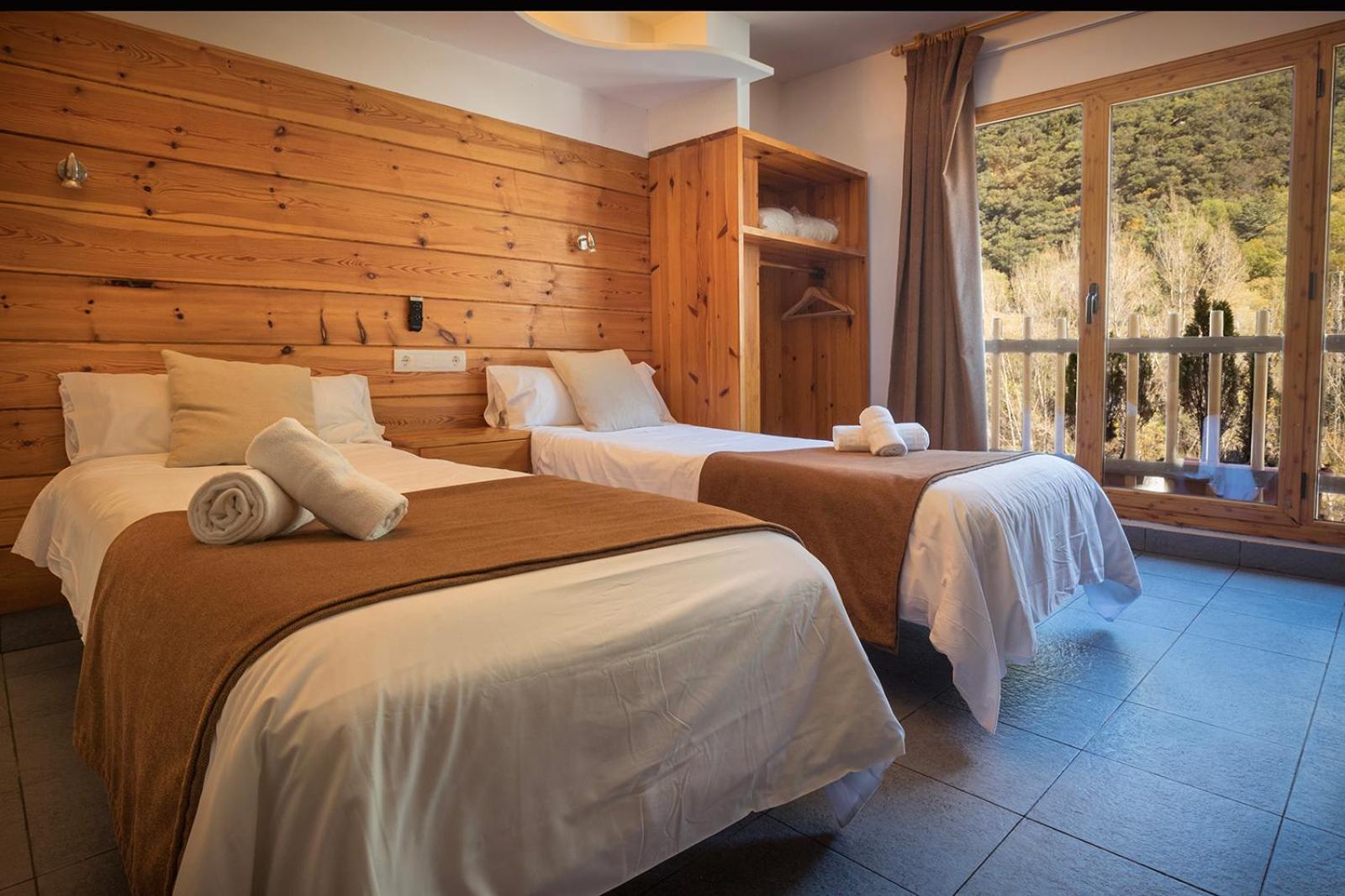 סורט Hotel Restaurant Les Brases מראה חיצוני תמונה